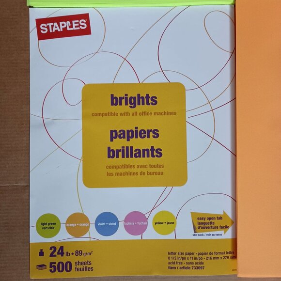 Staples bright colored copy paper variety pack 8.5"x11" approximately 300 sheets - Picture 2 of 4